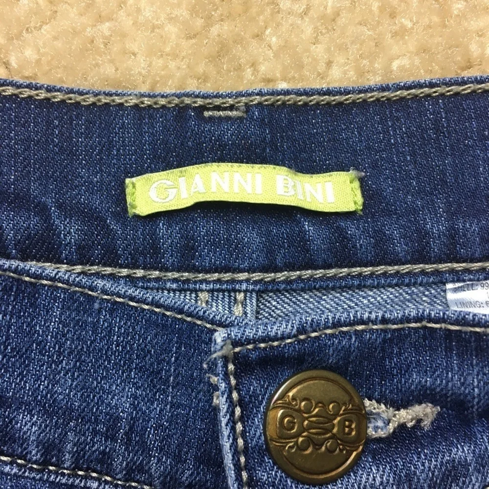 Gianni Bini Jeans with embroidered pockets Size 29 - Picture 5 of 8